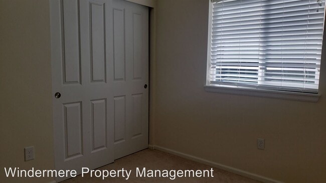 Building Photo - 7737 Blarney Stone Pl