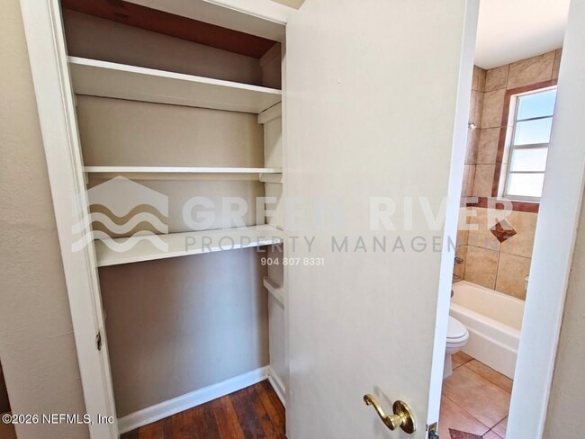 Building Photo - 11620 Charlie Rd