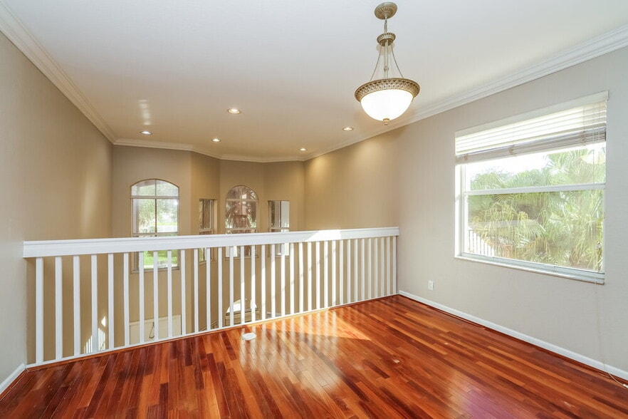 Building Photo - 5293 Sancerre Cir