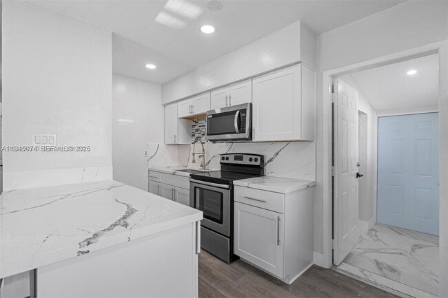 Building Photo - 15900 NW 18th Ave