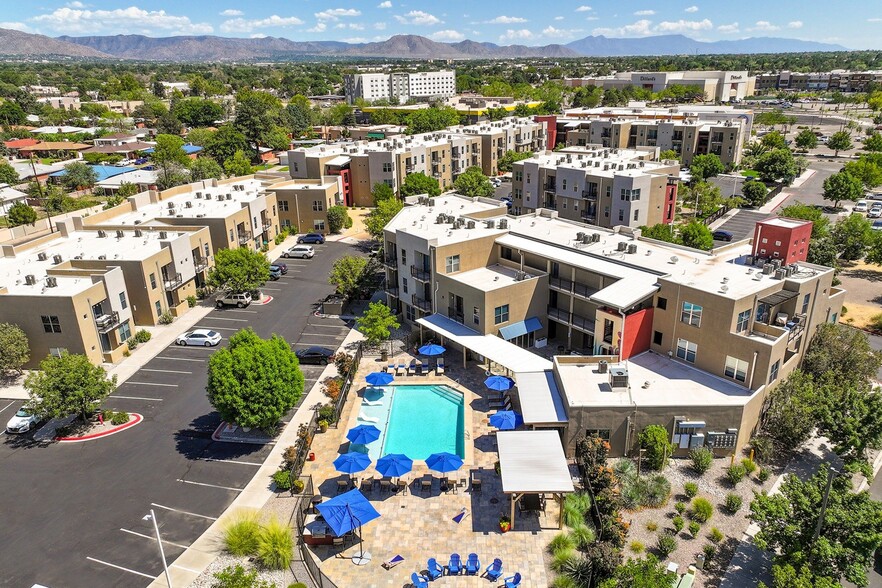 Building Photo - ABQ Uptown Apartments