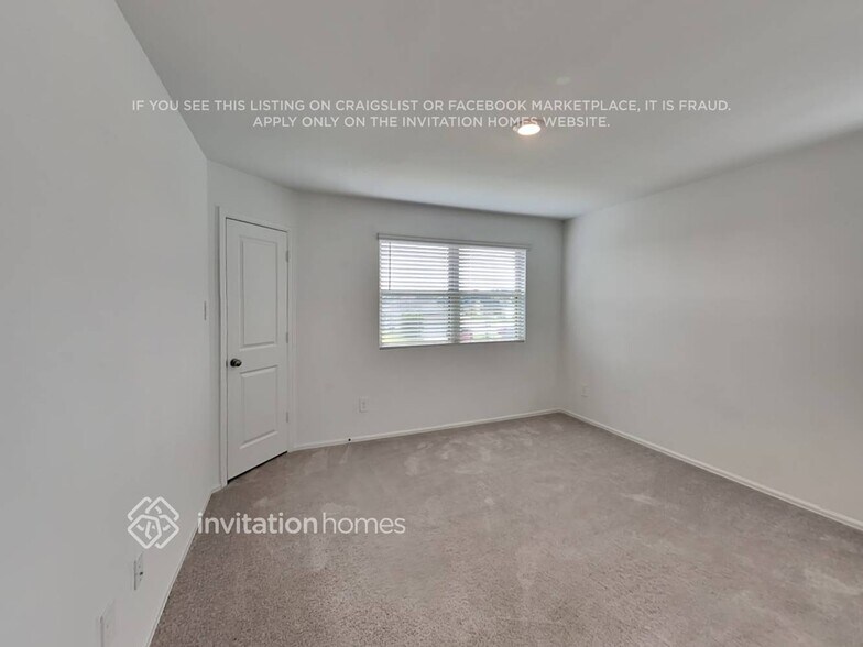 Building Photo - 18826 Charter Elm Dr