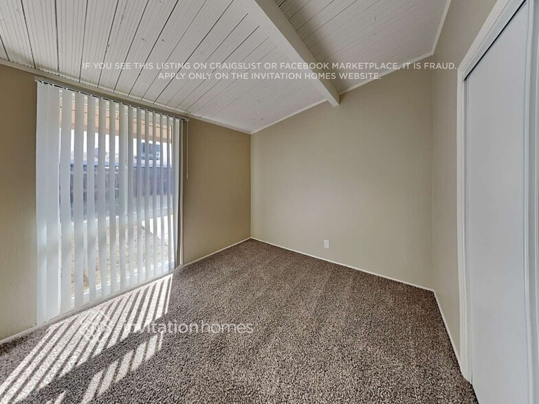 Building Photo - 927 Barbra Ln