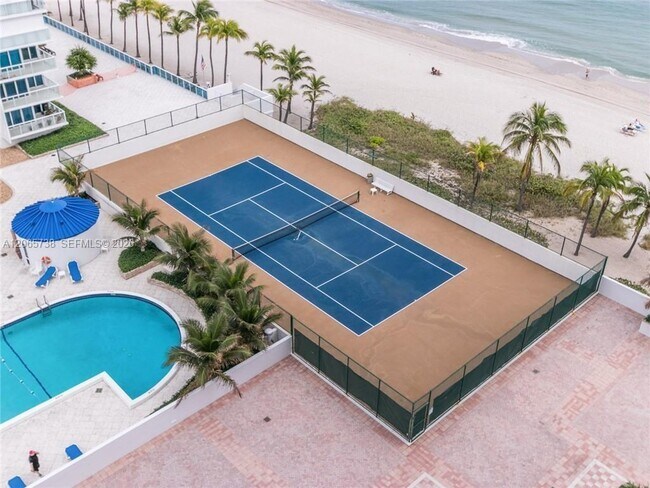 Building Photo - 1370 S Ocean Blvd