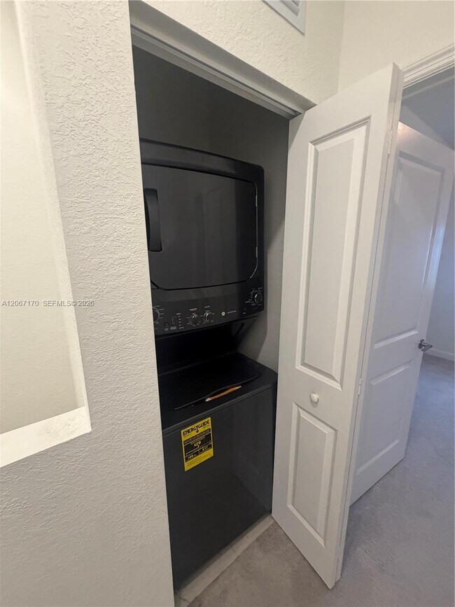 Building Photo - 35726 SW 178th Ct