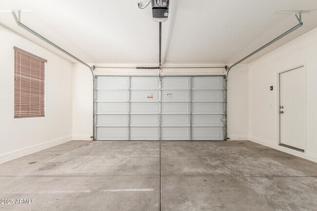 Building Photo - 20932 Vía de Arboles