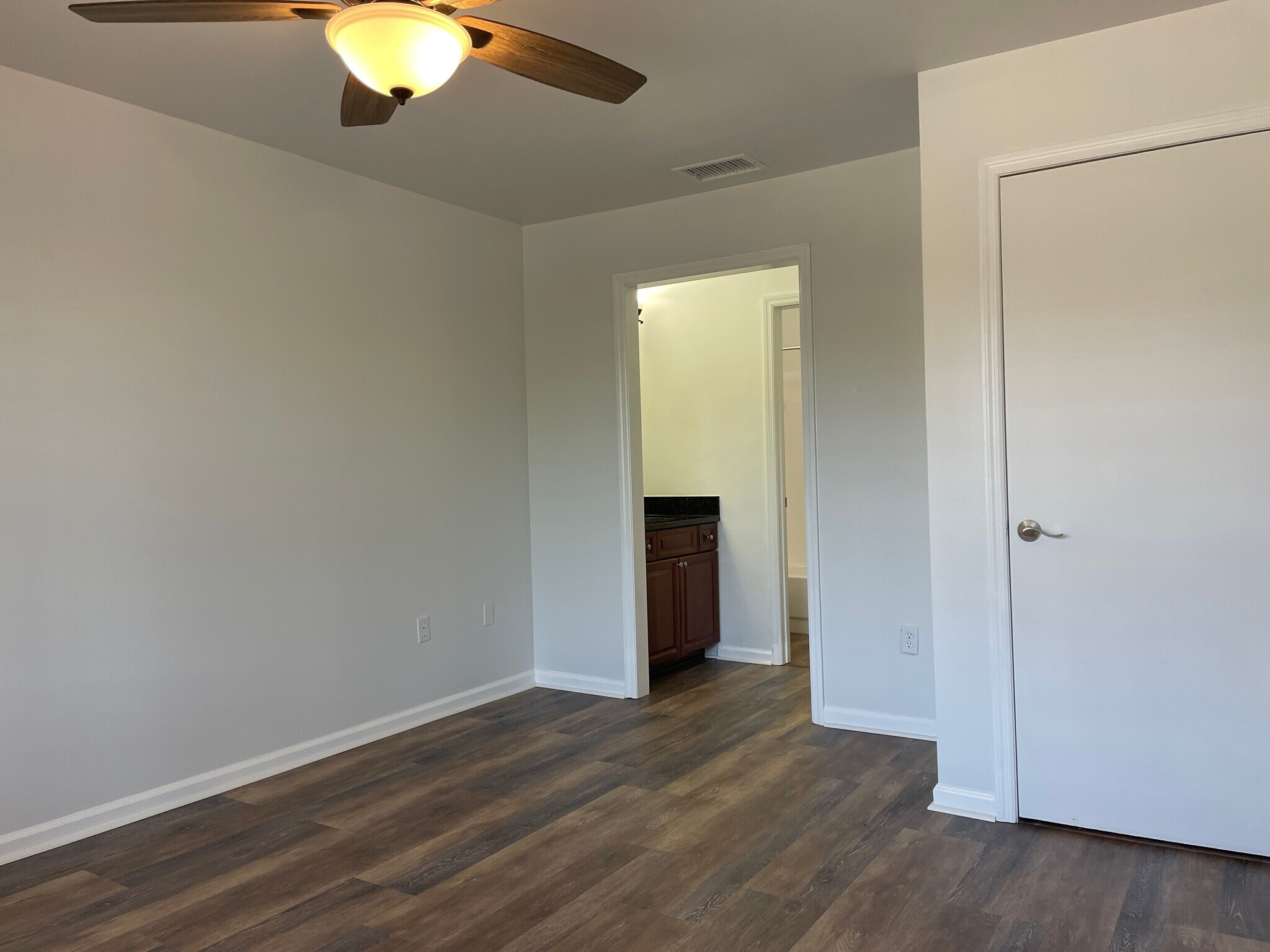 Building Photo - 11901 4th St N