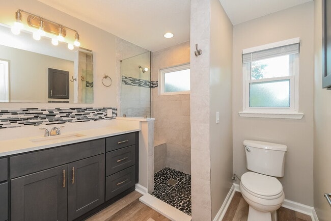 Building Photo - 13343 Currituck Dr N