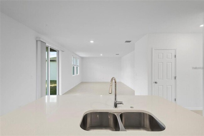 Building Photo - 4669 Sidesaddle Trl