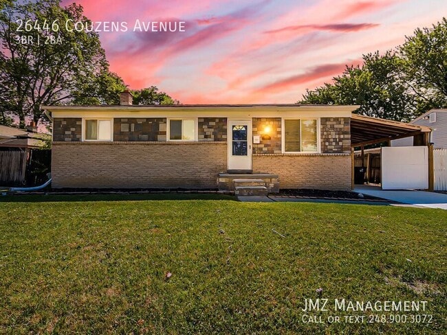 Primary Photo - 26446 Couzens Ave