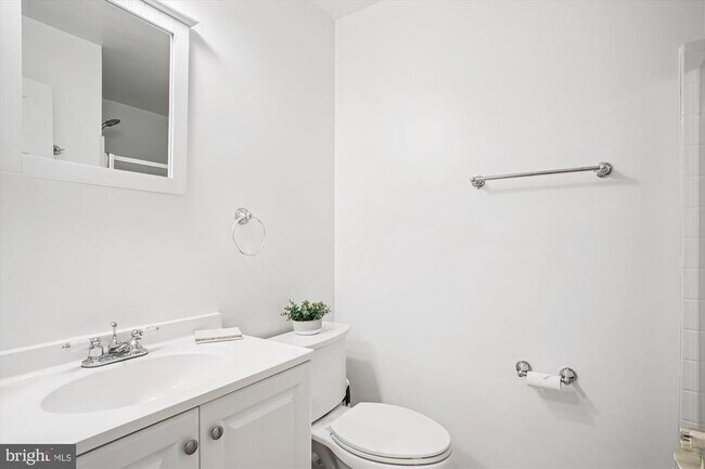 Building Photo - 10715 Kings Riding Way