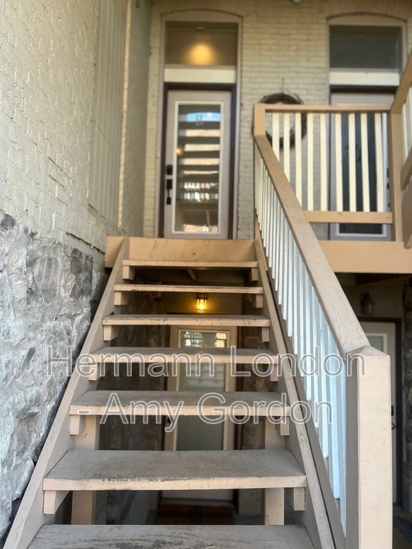 Building Photo - 1714 S Tucker Blvd