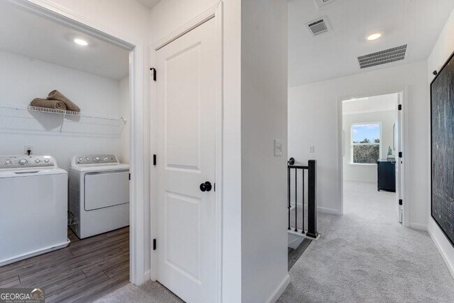 Building Photo - 519 Provence Gate Ln