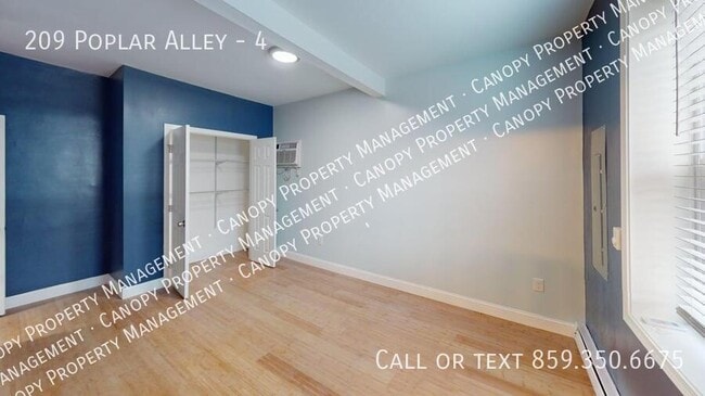 Building Photo - 209 Poplar Alley