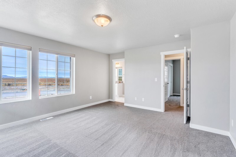 Building Photo - 5749 W Osprey Dr