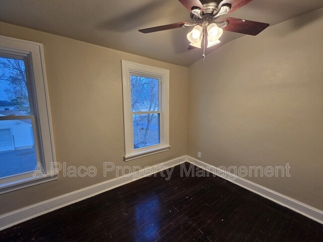 Building Photo - 8621 Hume Ave