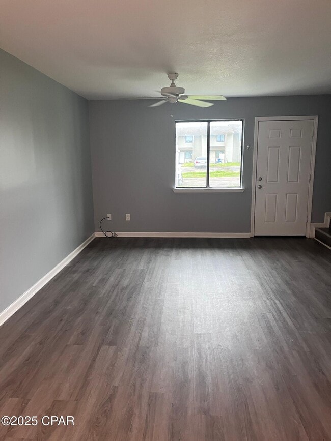 Building Photo - 144 Cheri Ln
