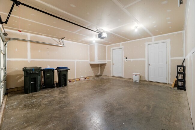 Building Photo - 23460 Twin Falls Ter