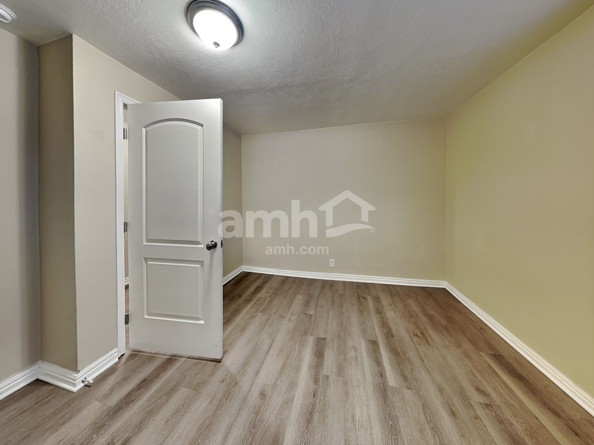 Building Photo - 4029 S 7200 W