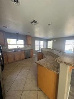 Building Photo - 9564 Fresh Crown Ct