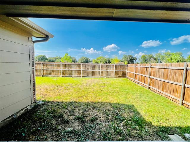 Building Photo - 110 Frank St