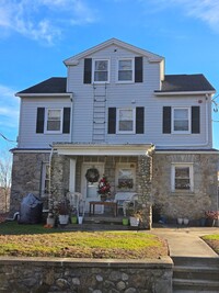 Building Photo - 26-30 Pawtuxet Terrace