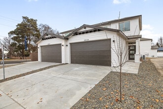 Building Photo - 1009 S Underwood Pl
