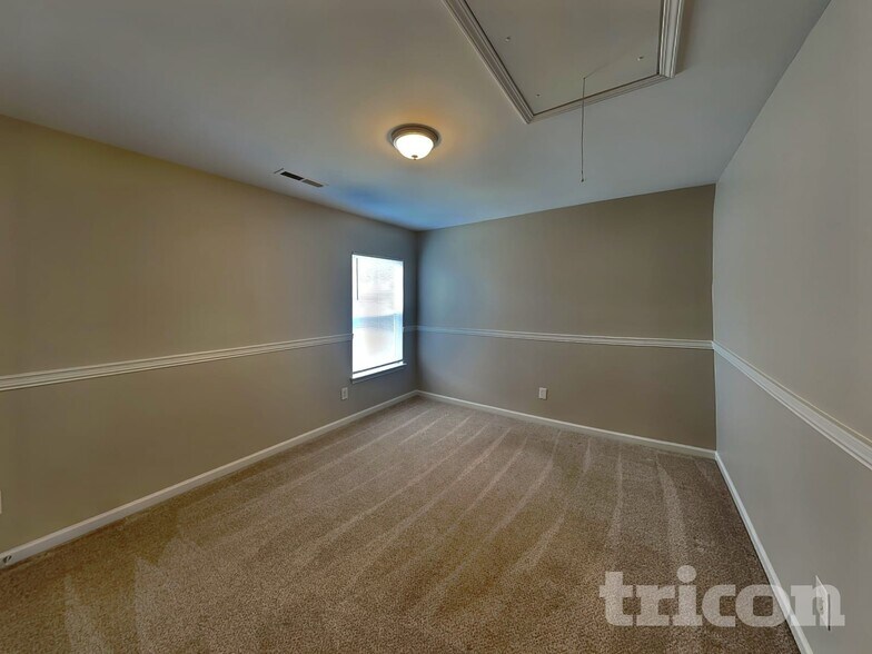 Building Photo - 1208 Ballina Way