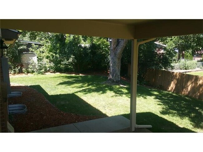 Building Photo - Newly Remodeled 3 Bed/2.5 Bath Duplex in Wheat Ridge