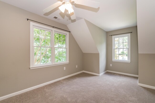 Building Photo - 118 Rustic Pine Ct