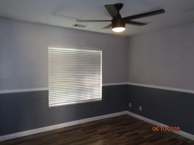 Building Photo - Lovely Rosamond Single Story