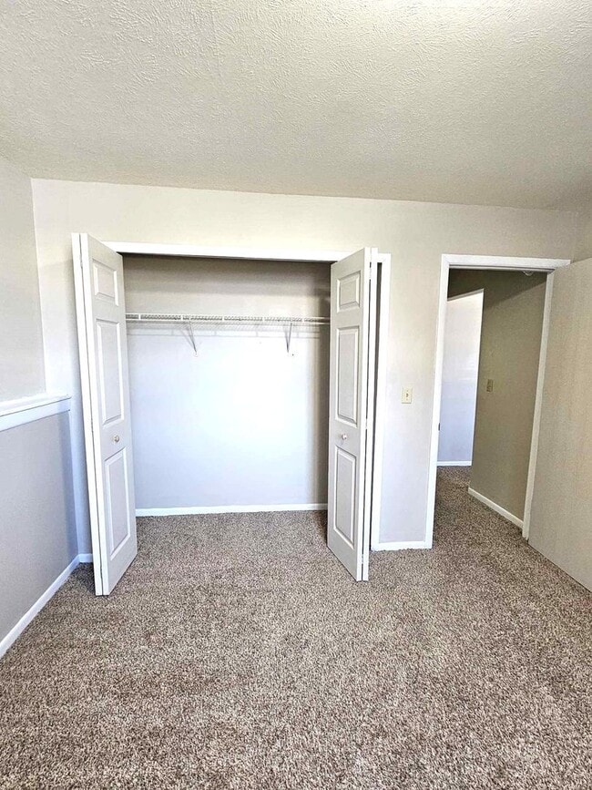 Building Photo - 3938 Kenowa Ave