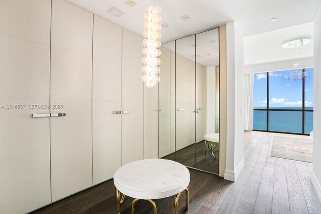 Building Photo - 17749 Collins Ave