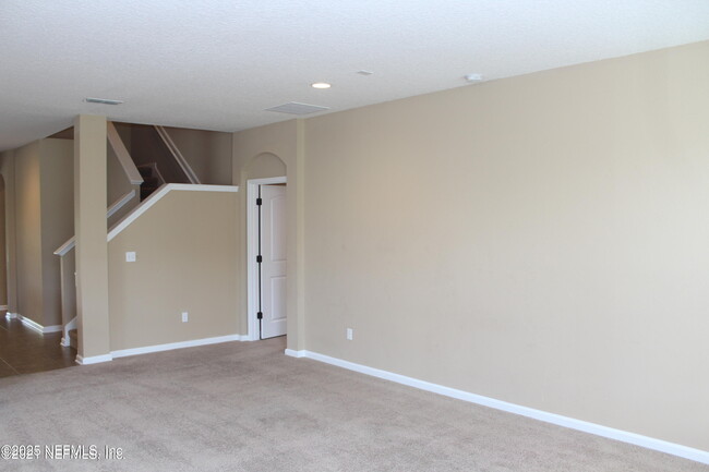 Building Photo - 564 Arborwood Dr