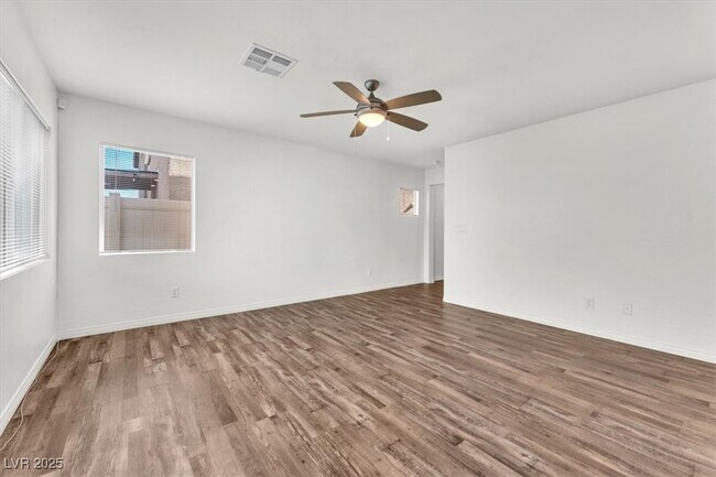 Building Photo - 4919 Amberlyn St
