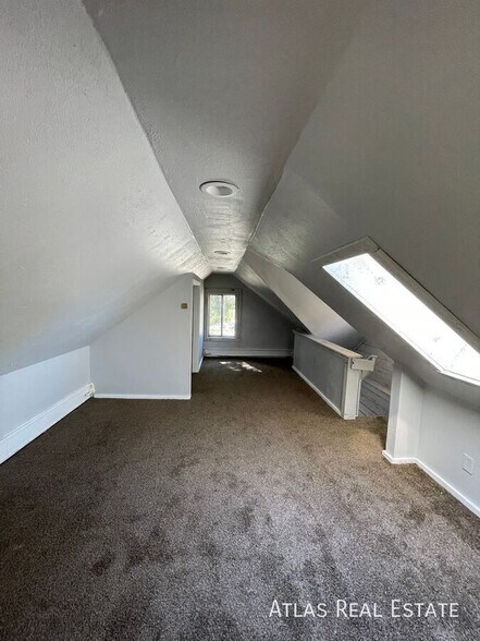 Building Photo - 5229 E Thrill Pl