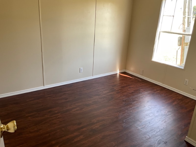 Building Photo - 343 Crescent Creek Ln