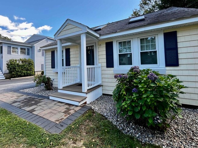 Building Photo - 15 Mill Pond Ln