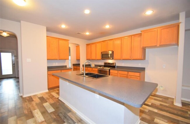 Building Photo - 10007 Blissfull Valley Ln