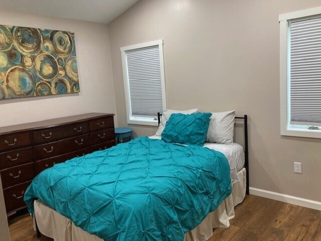 full-sized high-quality bed - 13 Cherry Top Trl