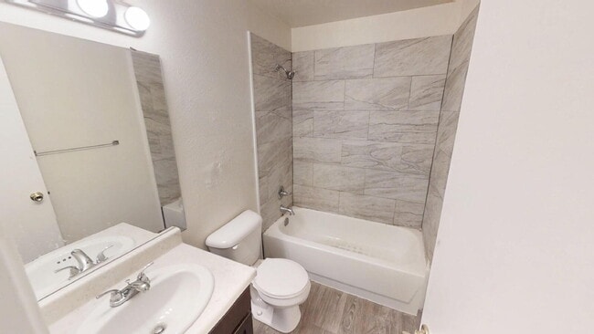 Building Photo - "Charming 3-Bedroom Retreat with 2 Full Baths in Copperas Cove!"