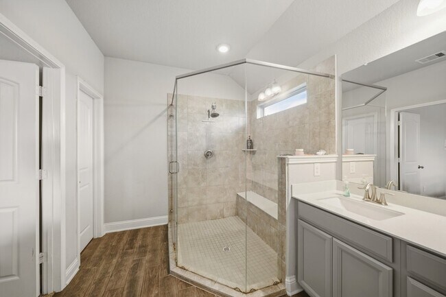 Building Photo - 5338 Regal Gem Ln