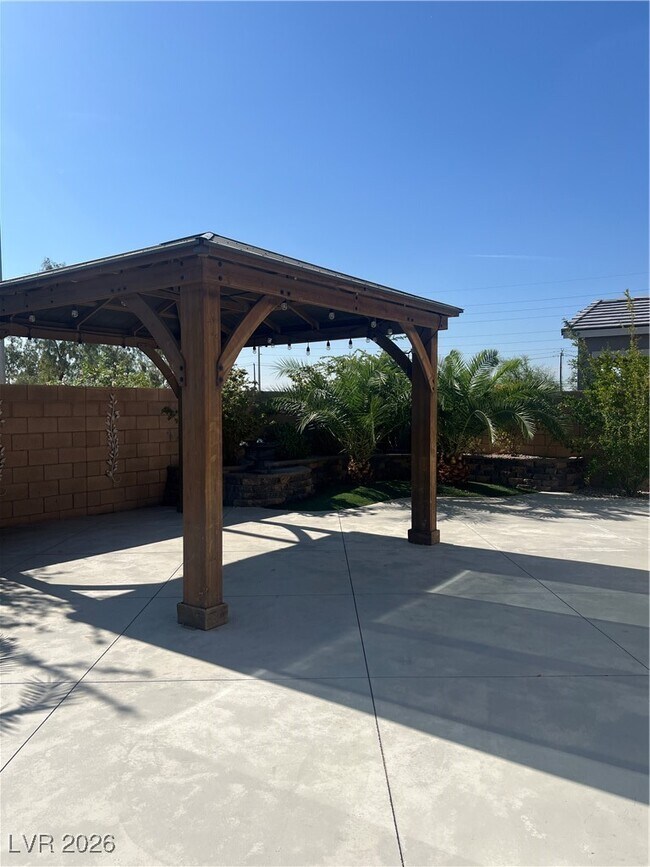 Building Photo - 9126 Reinberg St