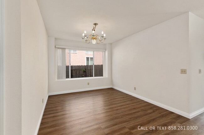 Building Photo - 8418 Calderon Ct