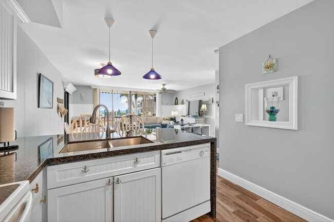 Building Photo - 2355 NE Ocean Blvd