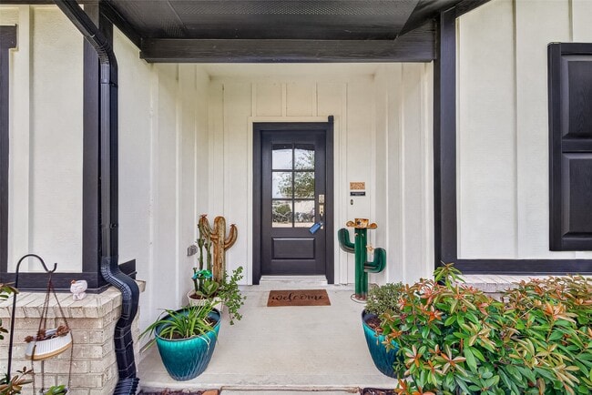 Building Photo - 12707 Gabrial Dr