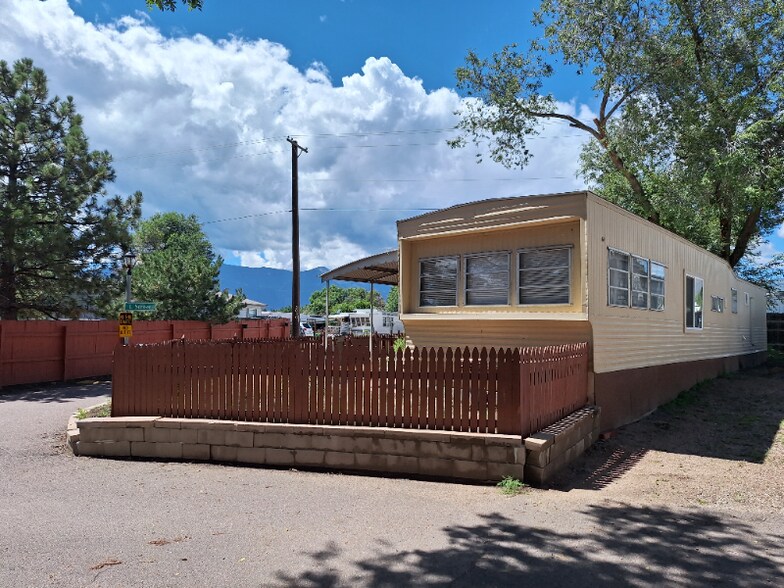Building Photo - 3100 Wood Ave