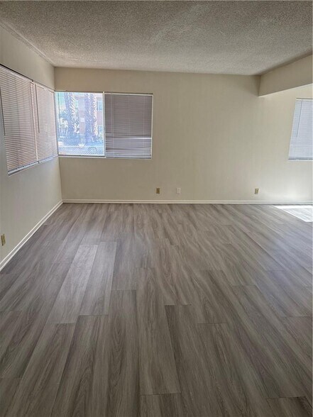 Building Photo - 41611 Marine Dr