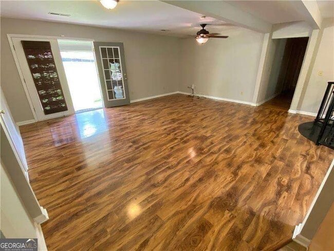 Building Photo - 1593 Bubbling Creek Rd NE