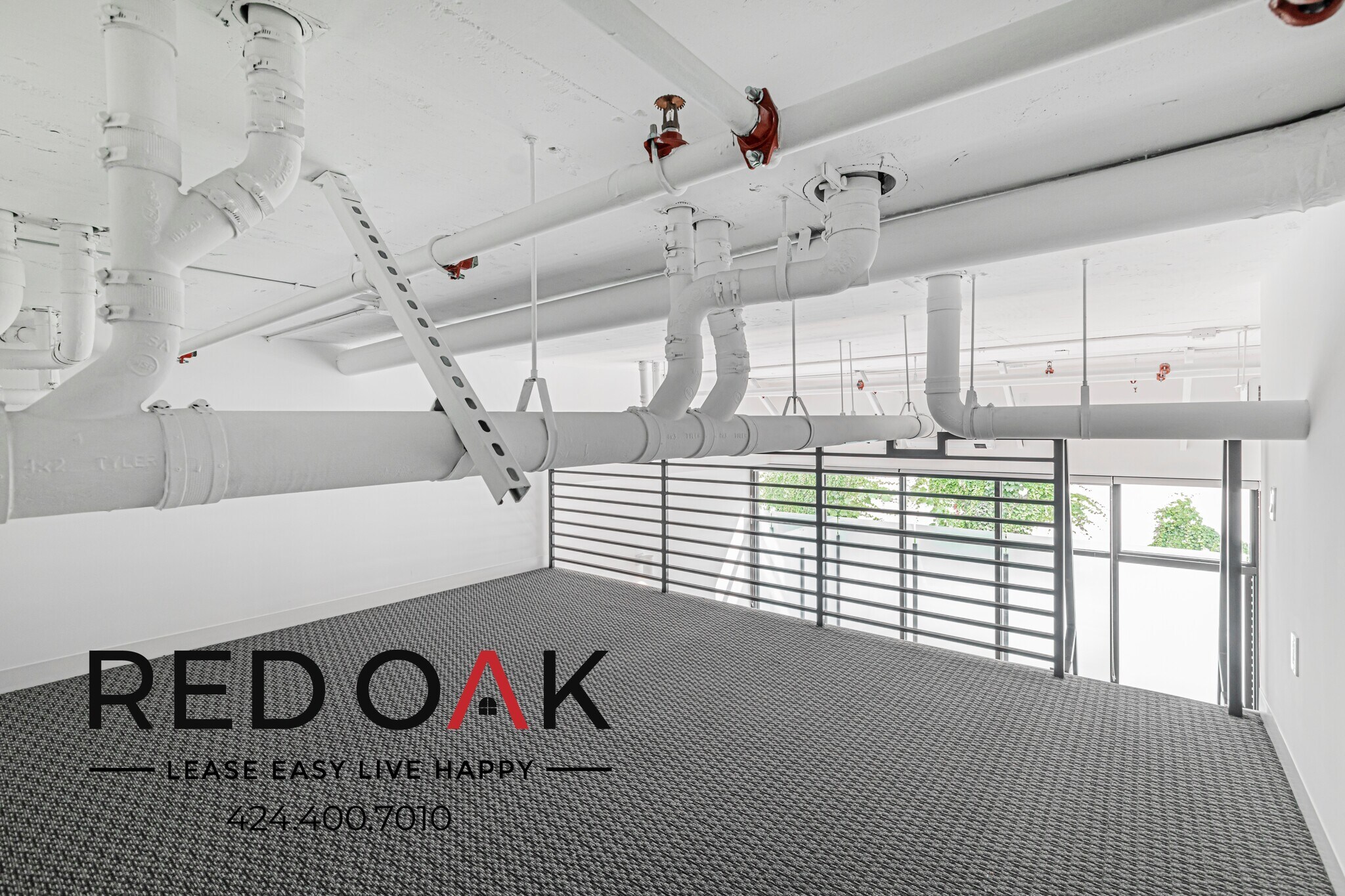 Building Photo - 1860 N Western Ave